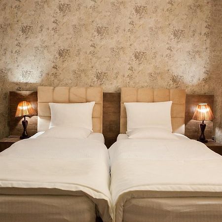 Issam Hotel & Spa Şǝki Extérieur photo