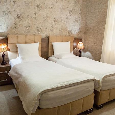 Issam Hotel & Spa Şǝki Extérieur photo