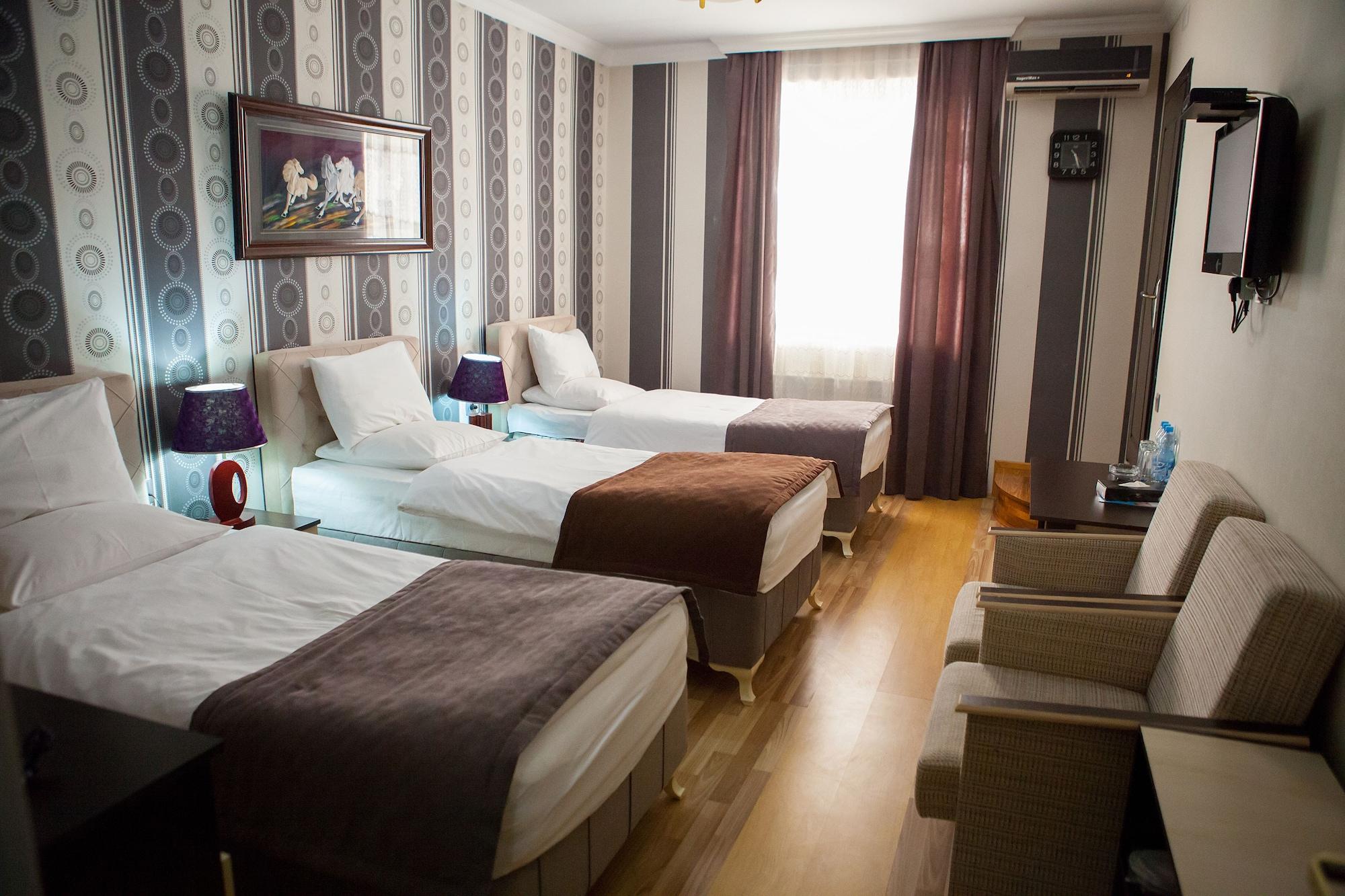 Issam Hotel & Spa Şǝki Extérieur photo