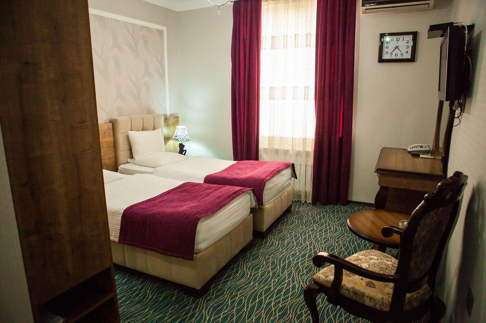 Issam Hotel & Spa Şǝki Extérieur photo