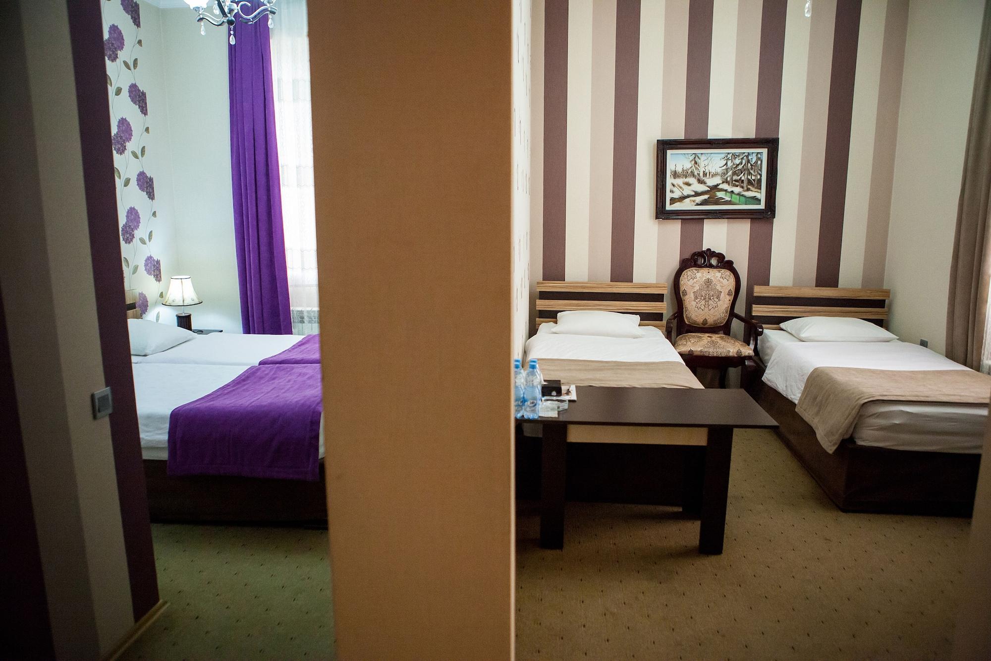 Issam Hotel & Spa Şǝki Extérieur photo