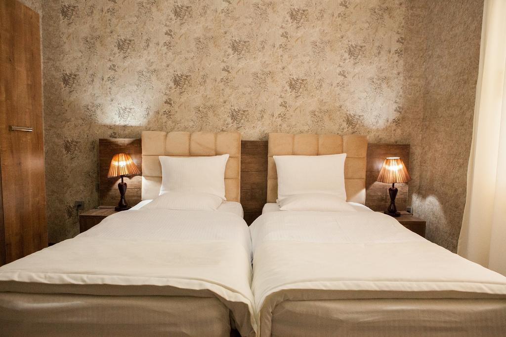 Issam Hotel & Spa Şǝki Extérieur photo