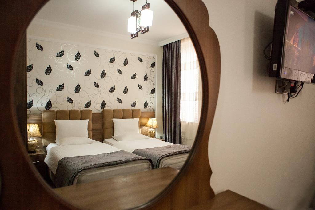 Issam Hotel & Spa Şǝki Extérieur photo