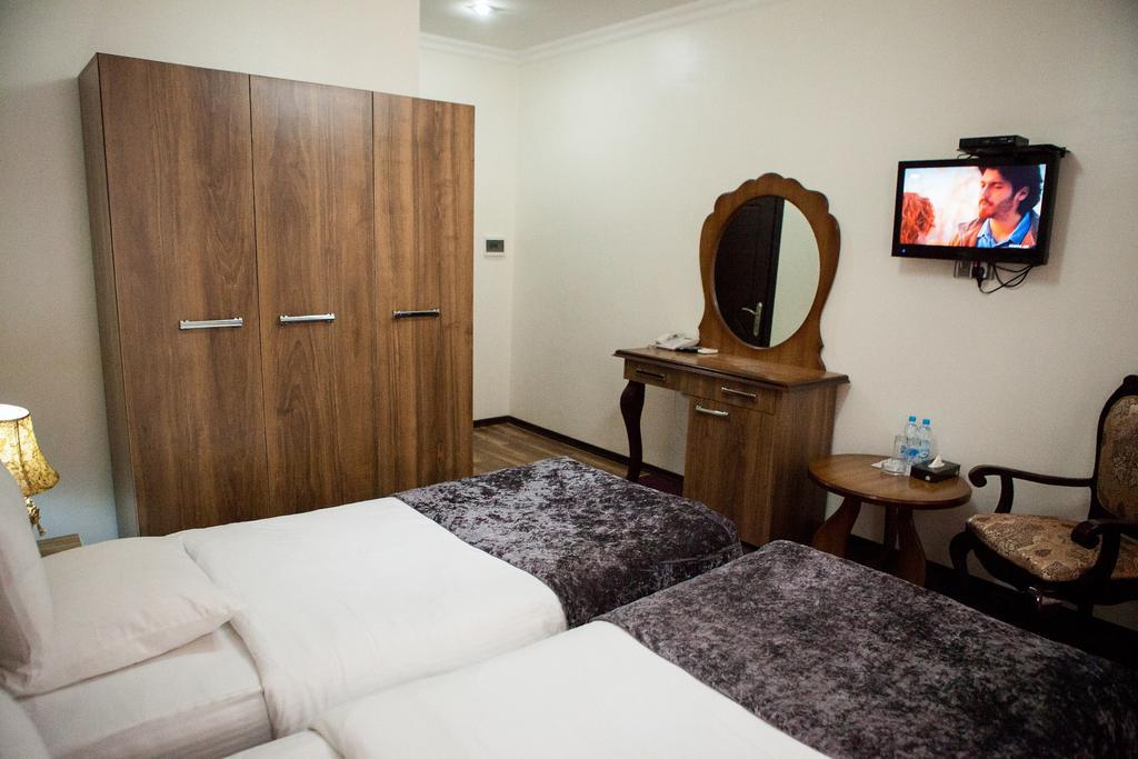 Issam Hotel & Spa Şǝki Extérieur photo