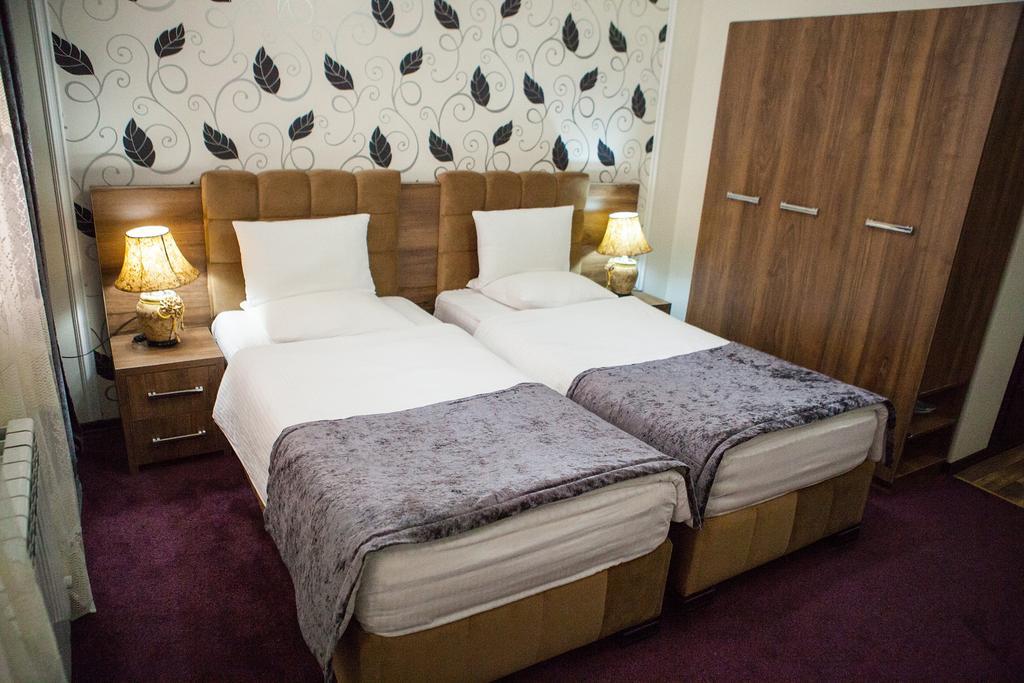 Issam Hotel & Spa Şǝki Extérieur photo