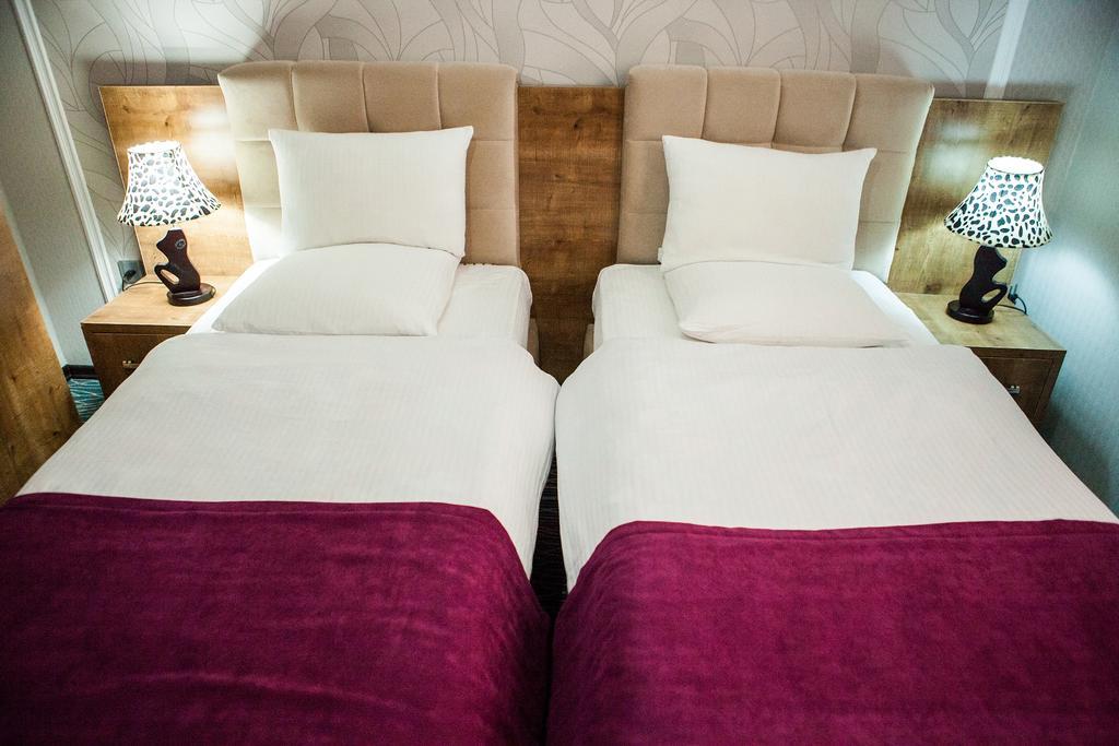 Issam Hotel & Spa Şǝki Extérieur photo