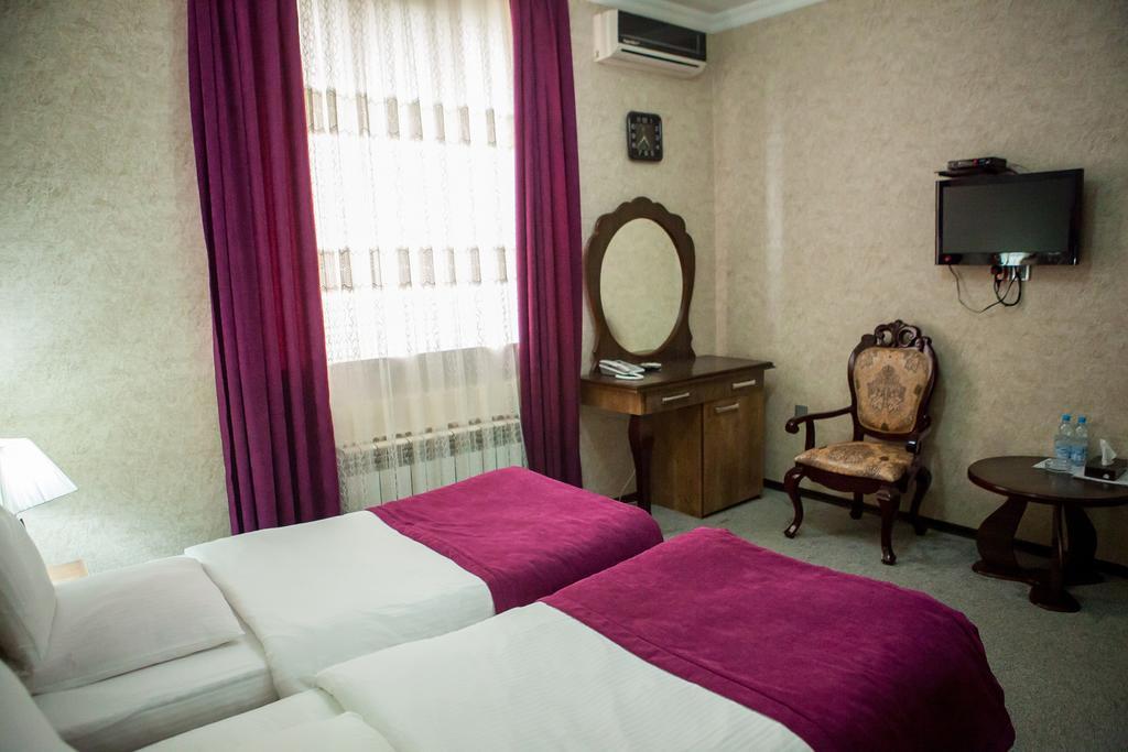Issam Hotel & Spa Şǝki Extérieur photo