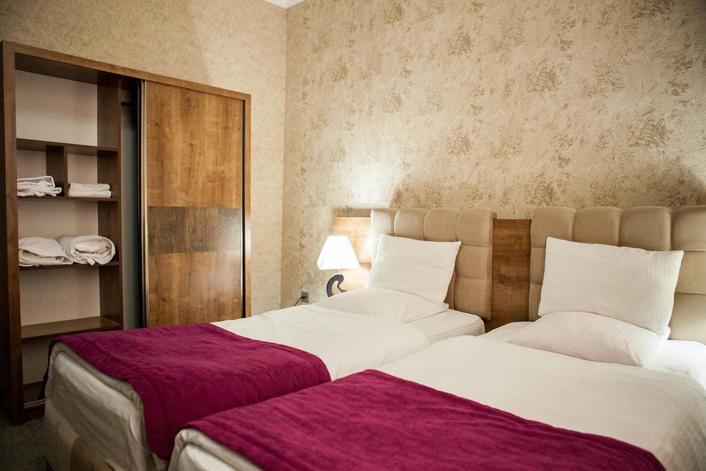 Issam Hotel & Spa Şǝki Extérieur photo