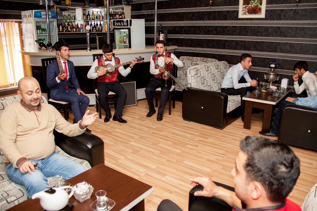 Issam Hotel & Spa Şǝki Extérieur photo
